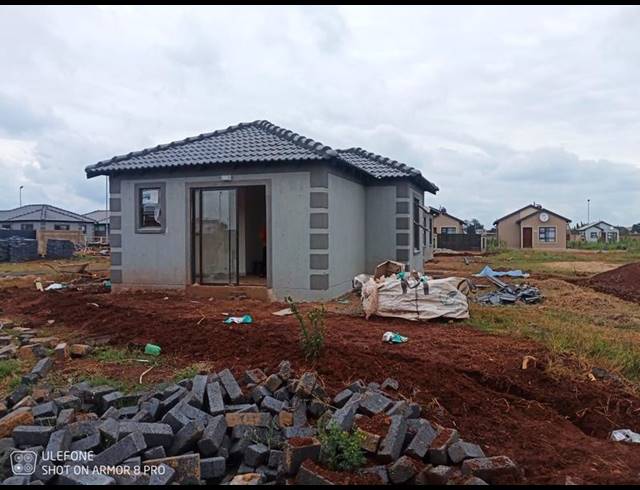 3 BEDROOM HOUSE FOR SALE IN WINDMILL PARK EXT